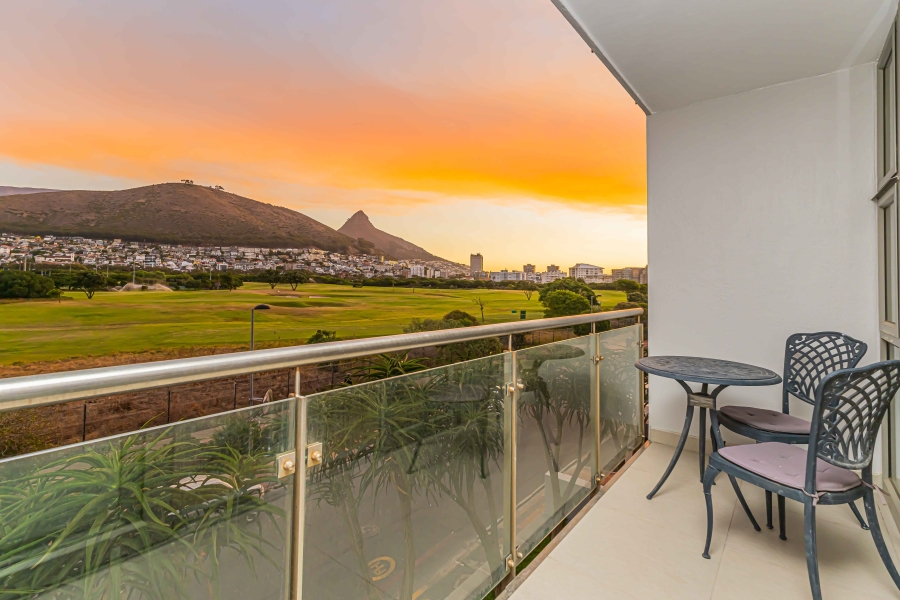 To Let 2 Bedroom Property for Rent in Mouille Point Western Cape